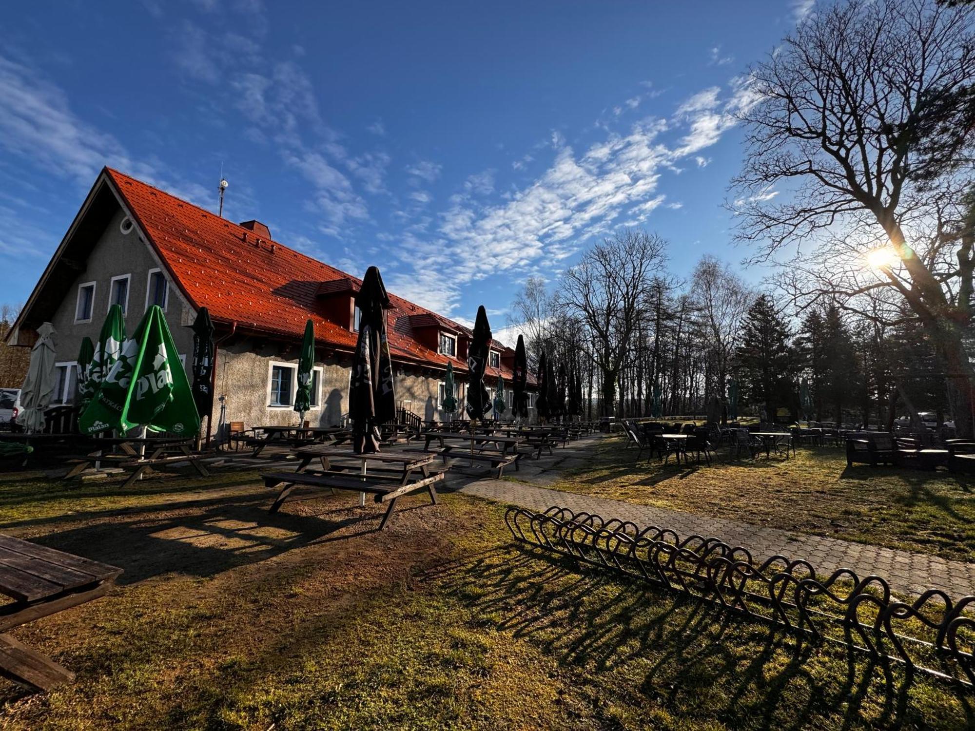 Penzion Landstejnsky Dvur สลาโวนิเซ ภายนอก รูปภาพ